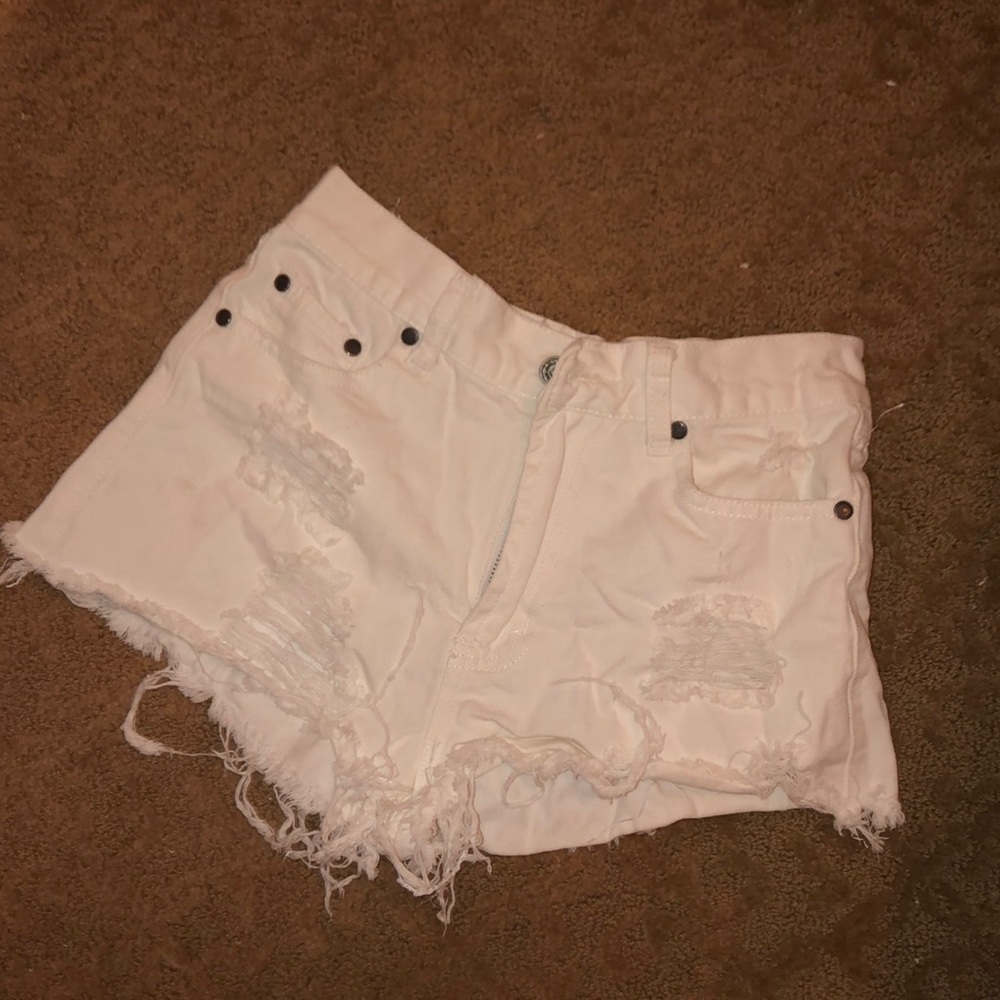 Perfect fit high waisted shorts